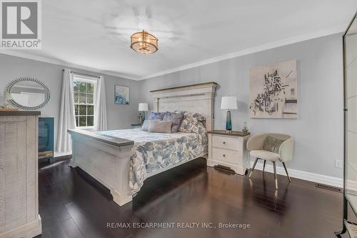 42 Ross Street, Haldimand, ON - Indoor Photo Showing Bedroom