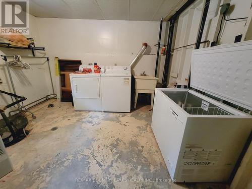 61 Seventh Street, Brock, ON - Indoor Photo Showing Laundry Room