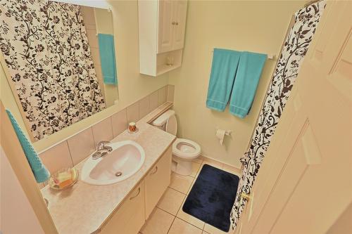 103B Brandlmayr Gate, Princeton, BC - Indoor Photo Showing Bathroom