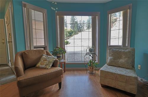 103B Brandlmayr Gate, Princeton, BC - Indoor Photo Showing Living Room