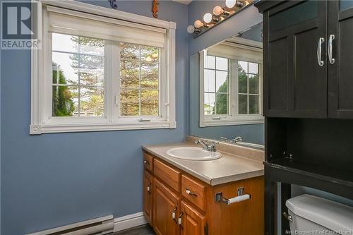 173 Vintage Avenue, Riverview, NB - Indoor Photo Showing Bathroom