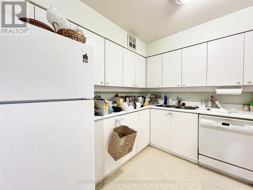 1304 - 260 Heath Street W, Toronto, ON - Indoor Photo Showing Kitchen With Double Sink