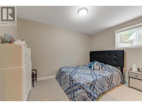 550 Glenmeadows Road Unit# 115, Kelowna, BC - Indoor Photo Showing Bedroom