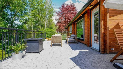 4613 41St Street, Osoyoos, BC - Outdoor With Deck Patio Veranda