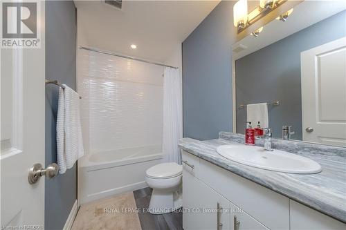 881 Princes Street N, Kincardine, ON - Indoor Photo Showing Bathroom