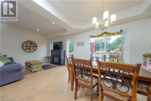 881 Princes Street N, Kincardine, ON - Indoor Photo Showing Dining Room