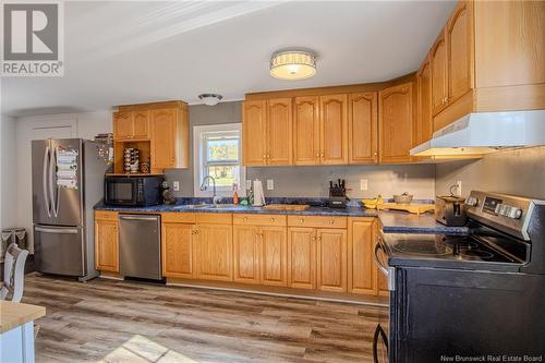 1901 885 Route, Havelock, NB - Indoor Photo Showing Kitchen With Double Sink