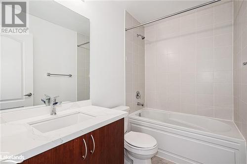 17 Dunes Drive Drive, Wasaga Beach, ON - Indoor Photo Showing Bathroom