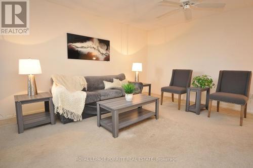 510 - 1535 Lakeshore Road E, Mississauga, ON - Indoor Photo Showing Living Room