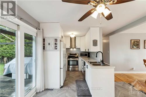 5003 Thunder Road, Ottawa, ON - Indoor Photo Showing Kitchen With Double Sink