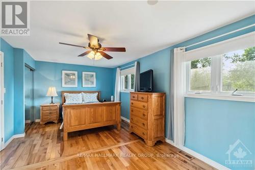 5003 Thunder Road, Ottawa, ON - Indoor Photo Showing Bedroom