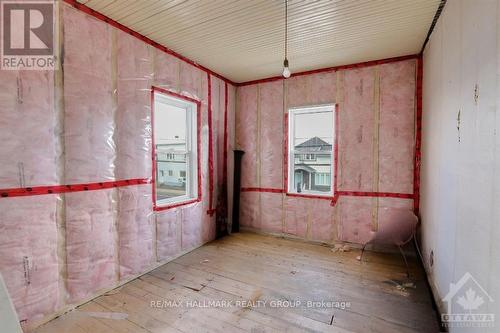 211 St-Philippe Street, Alfred And Plantagenet, ON - Indoor Photo Showing Other Room