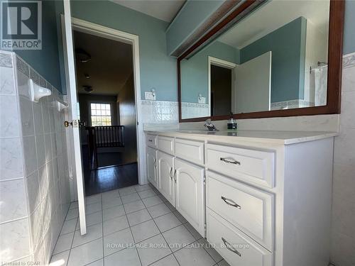 1115 Lerch Road, Woolwich, ON - Indoor Photo Showing Bathroom