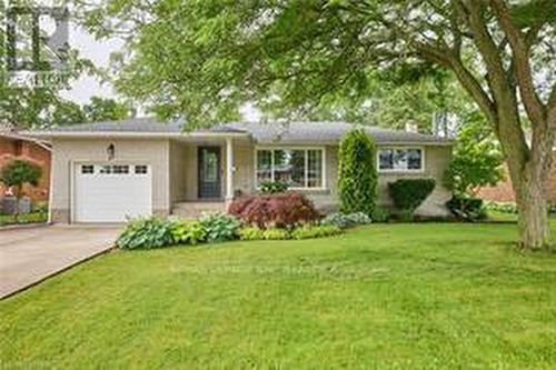 27 Walts Street, Welland, ON - Outdoor With Facade