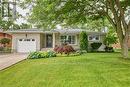 27 Walts Street, Welland, ON  - Outdoor With Facade 