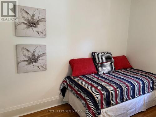 338 St Clair Avenue E, Toronto, ON - Indoor Photo Showing Bedroom