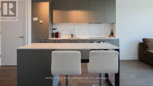 406 - 200 Sudbury Street, Toronto, ON - Indoor Photo Showing Kitchen