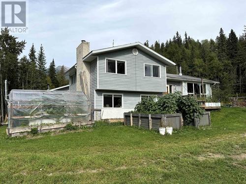 8165 Mountain View Road, Mcbride, BC 