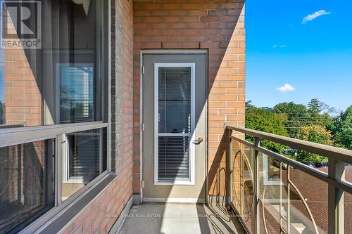 2514 - 100 Burloak Drive, Burlington, ON - Outdoor With Exterior