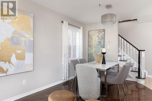 2410 Edgerose Lane, Oakville, ON - Indoor Photo Showing Dining Room