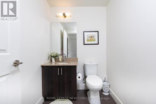 106 - 7608 Yonge Street, Vaughan, ON - Indoor Photo Showing Bathroom