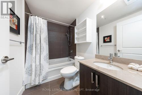 106 - 7608 Yonge Street, Vaughan, ON - Indoor Photo Showing Bathroom