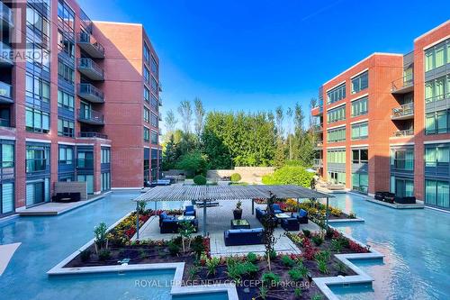 106 - 7608 Yonge Street, Vaughan, ON - Outdoor