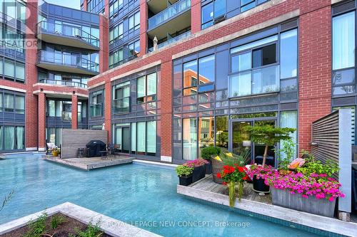 106 - 7608 Yonge Street, Vaughan, ON - Outdoor