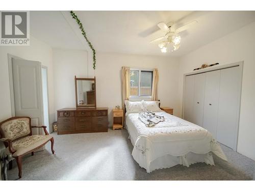 227 7Th  S Avenue, Cranbrook, BC - Indoor Photo Showing Bedroom