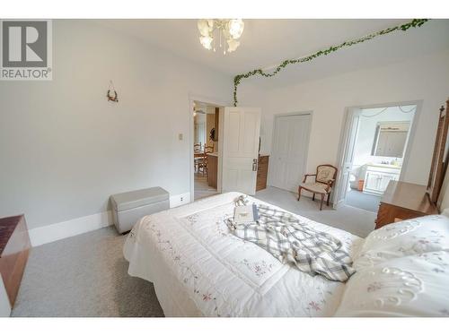 227 7Th  S Avenue, Cranbrook, BC - Indoor Photo Showing Bedroom