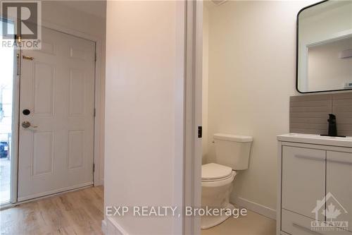 C - 77 Foxfield Drive, Ottawa, ON - Indoor Photo Showing Bathroom