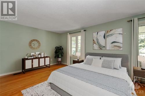 27 Dayton Crescent, Nepean, ON - Indoor Photo Showing Bedroom