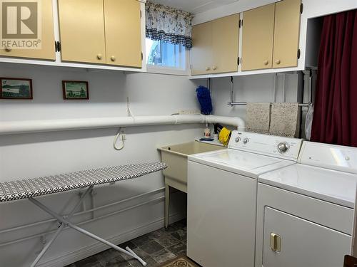 122 Kippens Road, Kippens, NL - Indoor Photo Showing Laundry Room