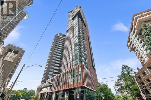 2008 - 32 Davenport Road, Toronto, ON - Outdoor With Facade