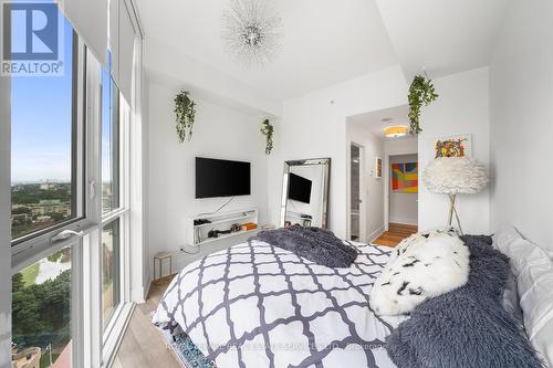 2008 - 32 Davenport Road, Toronto, ON - Indoor Photo Showing Bedroom