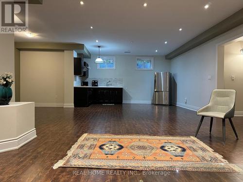 29 Lurgan Drive, Toronto, ON - Indoor