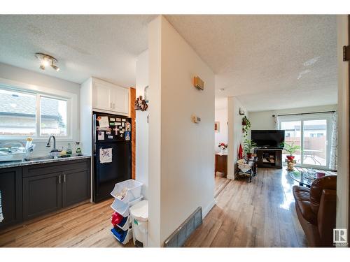 14269 23 St Nw, Edmonton, AB 