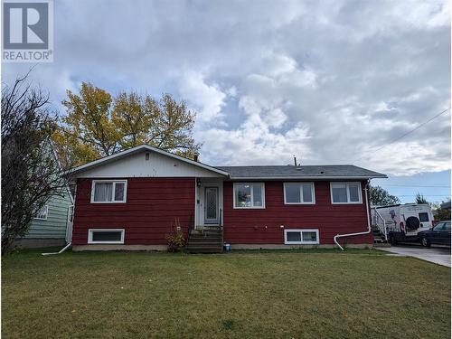 2013 Willowview Drive, Dawson Creek, BC - Outdoor