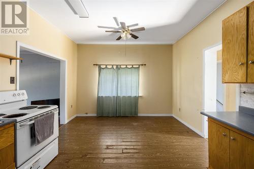 286-288 Federation St, Thessalon, ON - Indoor Photo Showing Kitchen