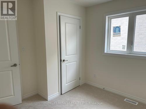 2547 Hibiscus Drive, Pickering, ON - Indoor Photo Showing Other Room