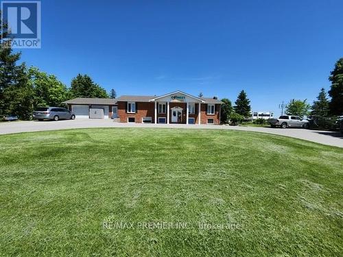 11 Union Street, Whitchurch-Stouffville, ON - Outdoor