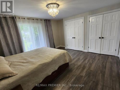 11 Union Street, Whitchurch-Stouffville, ON - Indoor Photo Showing Bedroom