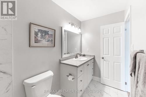 24 - 103 Foxchase Avenue, Vaughan, ON - Indoor Photo Showing Bathroom