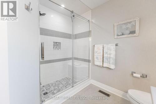 24 - 103 Foxchase Avenue, Vaughan, ON - Indoor Photo Showing Bathroom