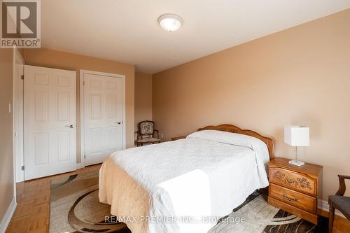 24 - 103 Foxchase Avenue, Vaughan, ON - Indoor Photo Showing Bedroom