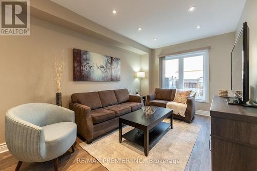 24 - 103 Foxchase Avenue, Vaughan, ON - Indoor Photo Showing Living Room