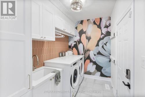 117 Branigan Crescent, Halton Hills, ON - Indoor Photo Showing Laundry Room