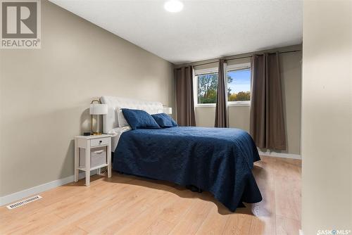 38 Carter Crescent, Regina, SK - Indoor Photo Showing Bedroom