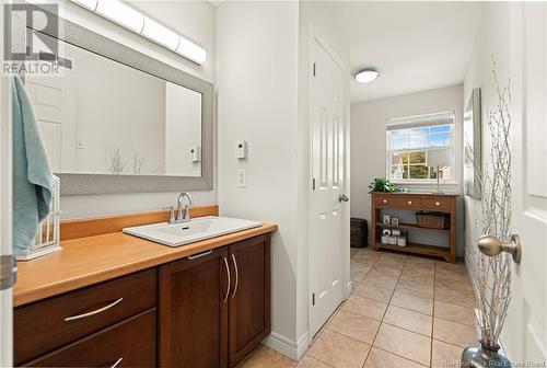 27 Cabernet Court, Dieppe, NB - Indoor Photo Showing Bathroom