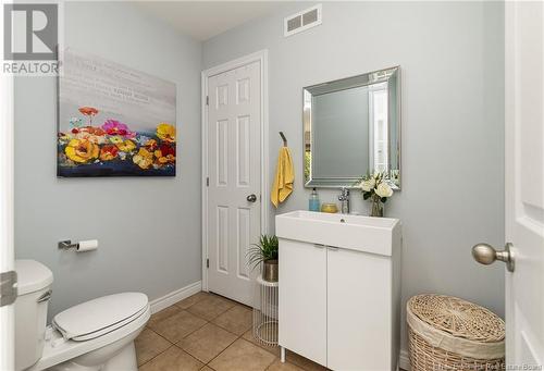 27 Cabernet Court, Dieppe, NB - Indoor Photo Showing Bathroom